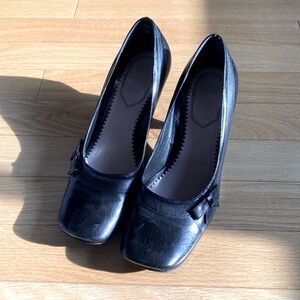 Nine West square toe leather heels size 8